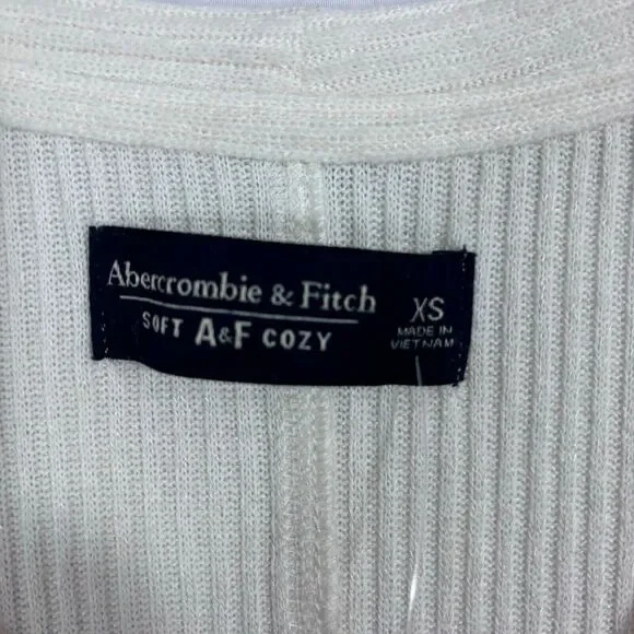 NWT Abercrombie & Fitch Ivory White Soft & Cozy Long Sleeve Oversized Top Sz XS - Picture 5 of 7